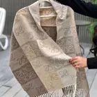 سكارفات 150 ريال وشنط درجه اولى