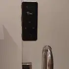 اكسس كنترول - قفل ذكي باب زجاج - قفل باب قزاز