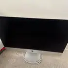 شاشة ابل