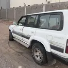 لاند كروزر في اكس ار مصدومة