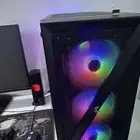 pc قيمنق للبيع