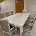 8 كراسي طعام للبيع