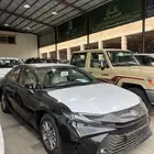 كامري 2025 سعودي ستاندر اسود اصفاار ( بنزين )