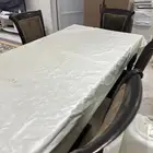طاولة طعام مع كراسي