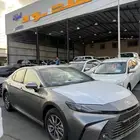 كامري 2025 اللون تيتانيوم سعودي