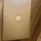 لاب توب ماك بوك نظيفللبيع