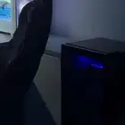 ثلاجة باب زجاج