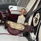 جنبيه مكعب شبيه الزراف .