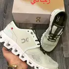 شوزات اون رنينق رانينق