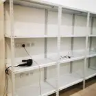 رفوف رفوف مخازن مستودعات