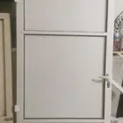 باب للبيع