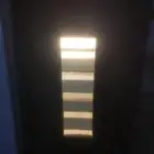 فقاسة يدوية