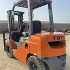 فور كلفت رافعه شوكية للايجار بالمشوار باليوميه