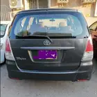 سيارة انوفا 2011