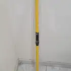 سنارة صيد وحافظة ثلج للبيع