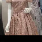 فساتين للبيع