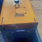 مولد ديزل نظيف