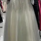 فستان للبيع او التاجير