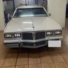 بونتياك بونوفيل 1981
