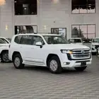 تويوتا لاندكروزر GXR L2 بنزين سعودي 2025 - 279000