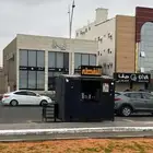 فود ترك مع اللوحة والأسم