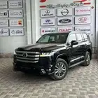 تويوتا لاندكروزر GXR L5 فل كامل وارد الساير 2025 - 338.000