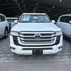 تويوتا جيكسار رقم 2 موديل 2025 ابيض ( اقساط بنوك )