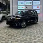 تويوتا لاندكروزر GXR L5 فل كامل وارد الساير 2025