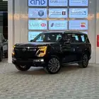 نيسان باترول بلاتينيوم فل كامل خليجي داخل أحمر 2026