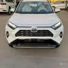 راف فور XLE 2025