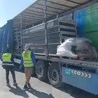 تأجير برادات وسطحات وستاير