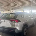 تويوتا راف فور استاندر موديل 2025