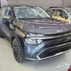 كيا كارينز 2025 بكاميرا خلفية وشاشة