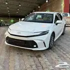 تويوتا كامري E 2025 بنزين استاندر