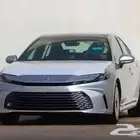 كامري جراندي موديل 2025 بنزين حبه فقط لون سلفر فضي