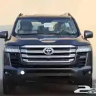 لاندكروزر L2 بنزين موديل 2025 حبه فقط لون ابيض و مادي