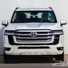 لاندكروزر L2 بنزين موديل 2025 حبه فقط ابيض لؤلؤي
