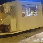 للبيع فود ترك مع مولد كهربائي