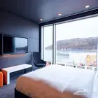 التجهيزات الفندقية والاثاث والديكورات والاضاءة