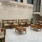 كراسي حديد و خشب جلسات الخارجية مع طاولات