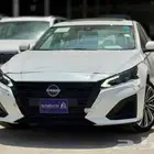 نيسان التيما SV نص فل بالنقد والتقسيط 2026