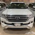 لاندكروزر GXR لؤلؤي 2016