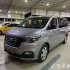 هونداي استاركس 2020 ديزل12 راكب مقاعد جلد مستورد