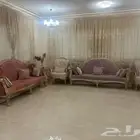كنب خشب استخدام بسيط جدا والمكنب نظيف