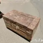 صندوق كبير قديم جدا.. له أكثر من 50 سنة