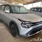 كيا كارنز2025استندر مطور شاشه وكميرا كميه محدوده