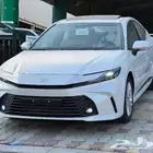 تويوتا- كامرىLE - بنزين- سعودى -2025 -ابيض-سعودى -بطاقه