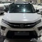 تويوتا اوربان فل سقف اسود بنزين 2026 نظام 50-50