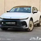 كراون ماجستا ابيض س 2025