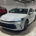 تويوتا كامري E بنزين 2025